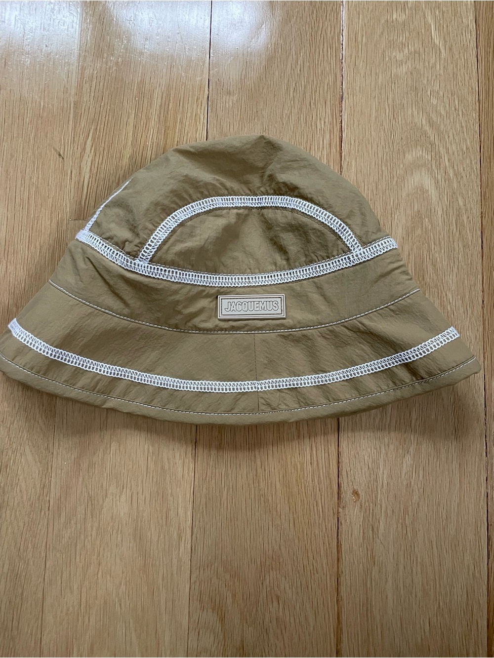 Jacquemus Tan Bucket Hat with Contrast Stitching